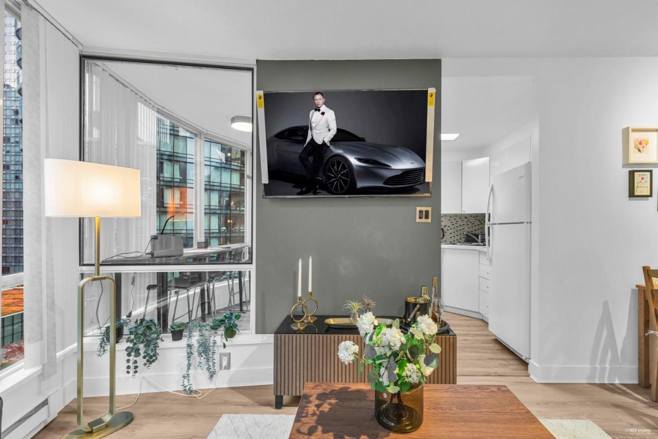 1-Br Condo In Downtown Coal Harbour With Parking And City Views Vancouver Buitenkant foto