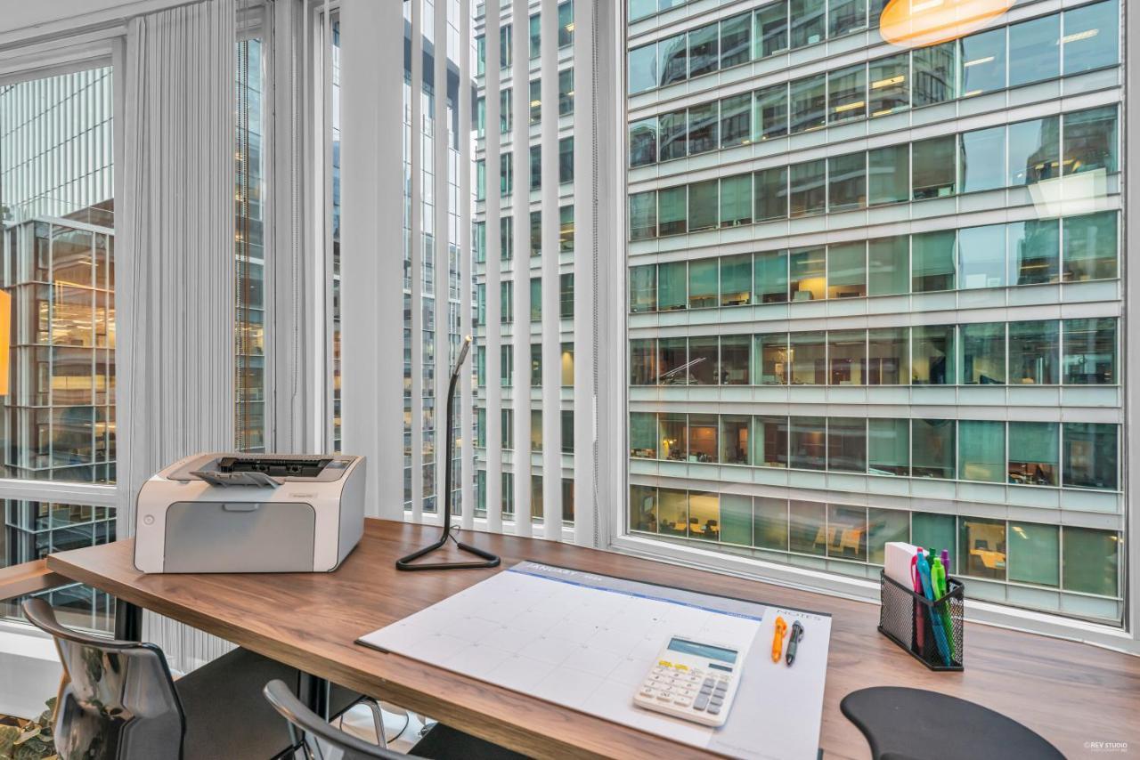 1-Br Condo In Downtown Coal Harbour With Parking And City Views Vancouver Buitenkant foto